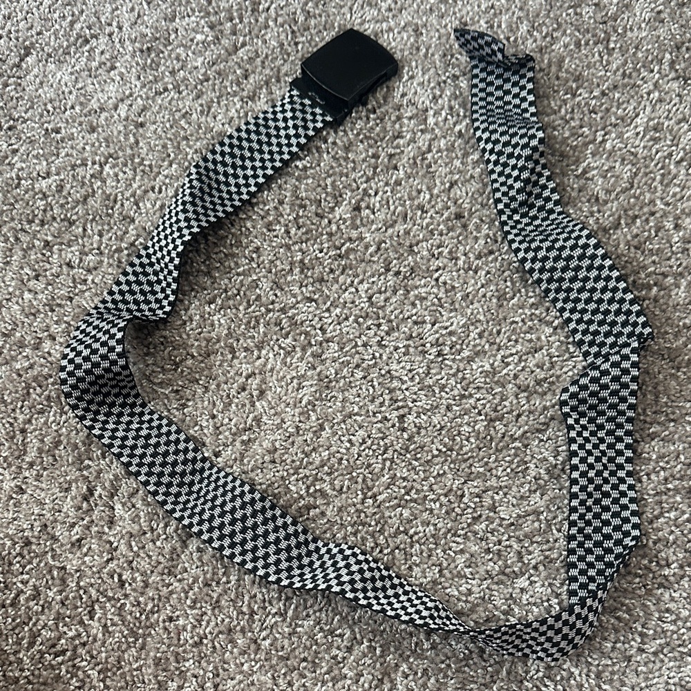 Classic Houndstooth Men's Belt